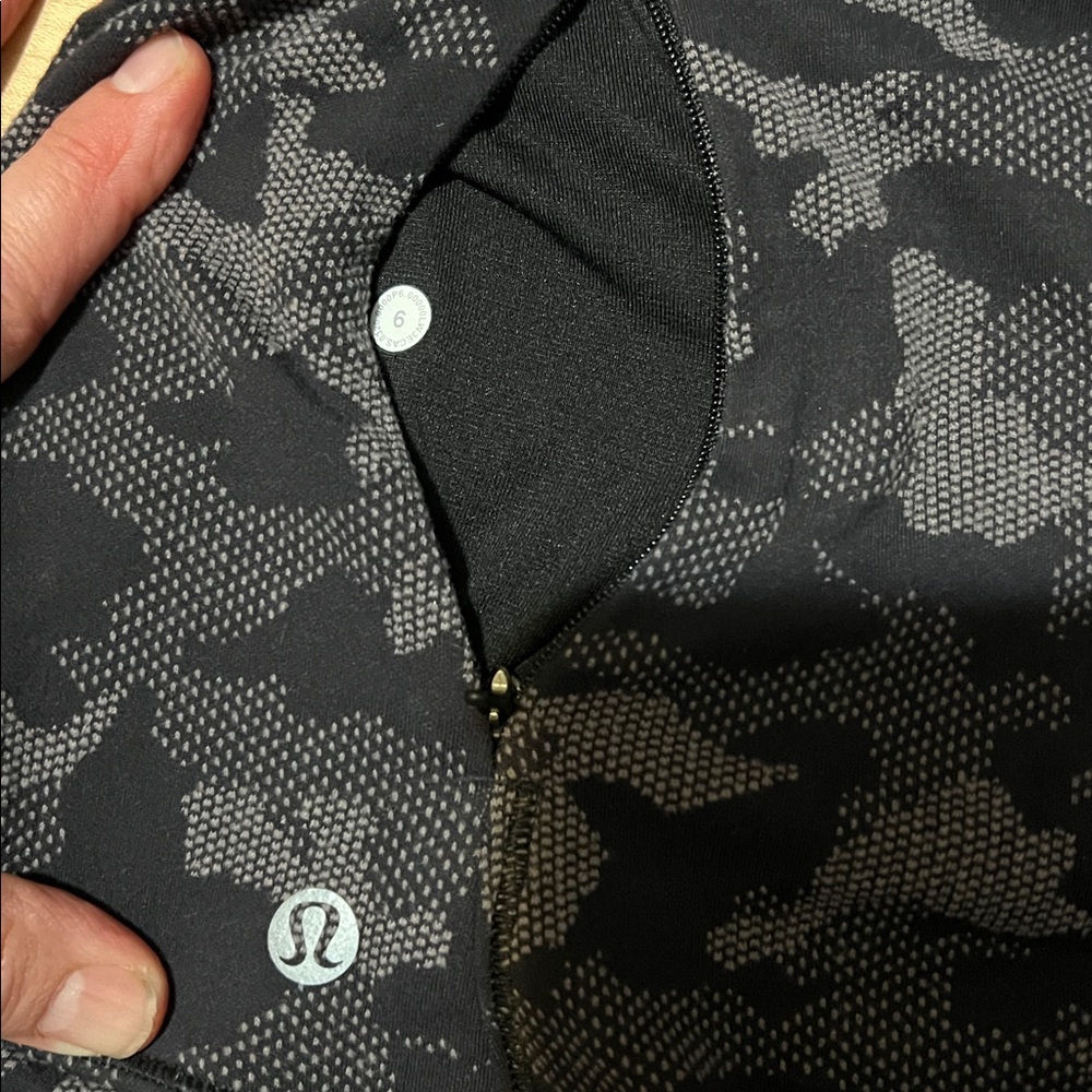 lululemon athletica Black Camo Long Sleeve Top - Picture 5 of 13